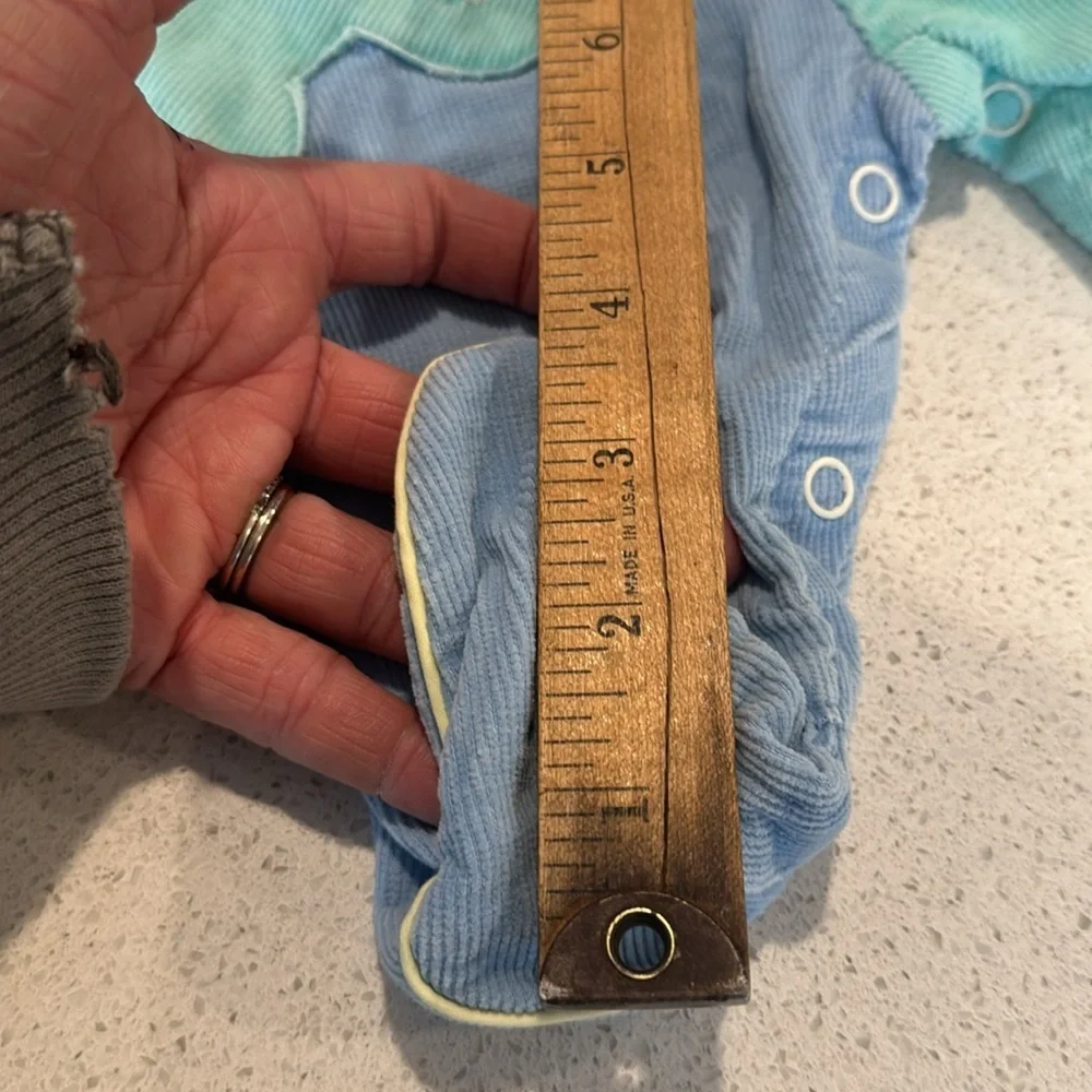 Vintage baby boys overalls plane green and blue embroidered on foot 0-6 months